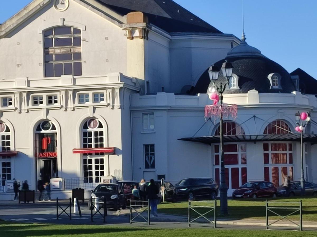 Un Nid D ' Amour Cabourg Dış mekan fotoğraf